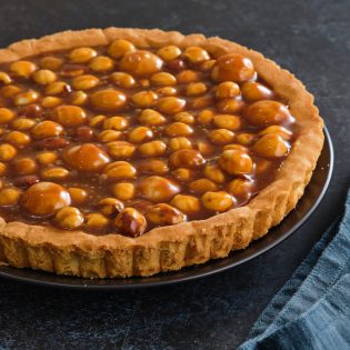 Caramel Macadamia Nut Pie